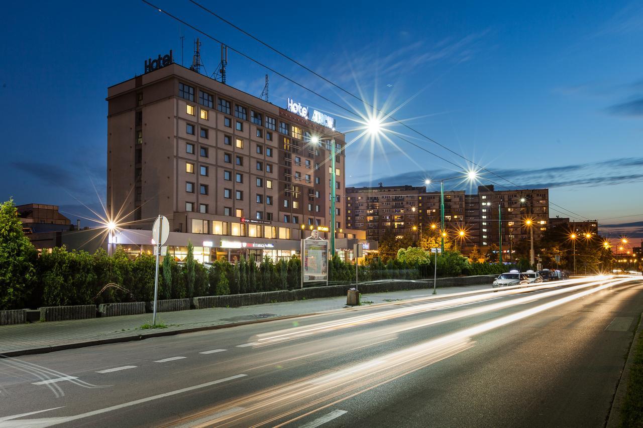 Hotel ティヒ エクステリア 写真